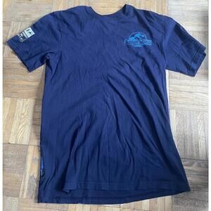 Jurassic World Universal Studios Size Small S Vintage T-Shirt Tee Velociraptor